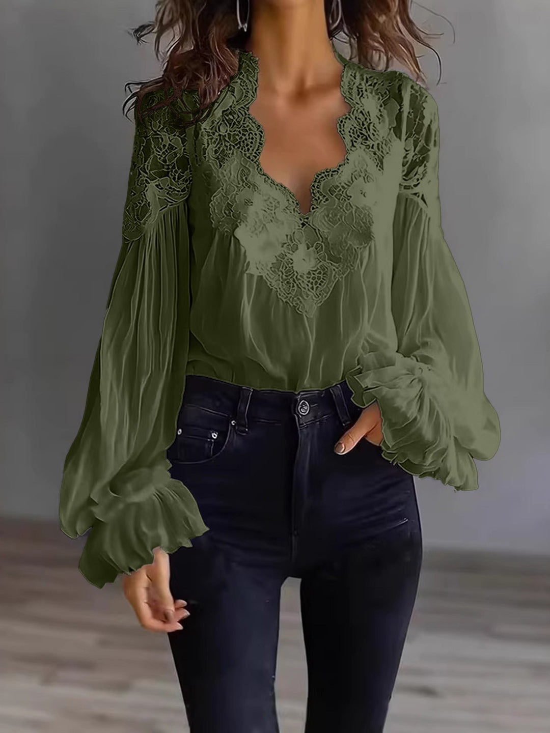 Women’s Lace-Trim Puff Sleeve Pleated Blouse